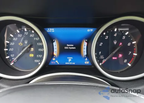 2019 Maserati Ghibli z USA, uszkodzony, nr VIN ZAM57XSA4K1325856